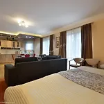Panorama לינה וארוחת בוקר קרפאז'